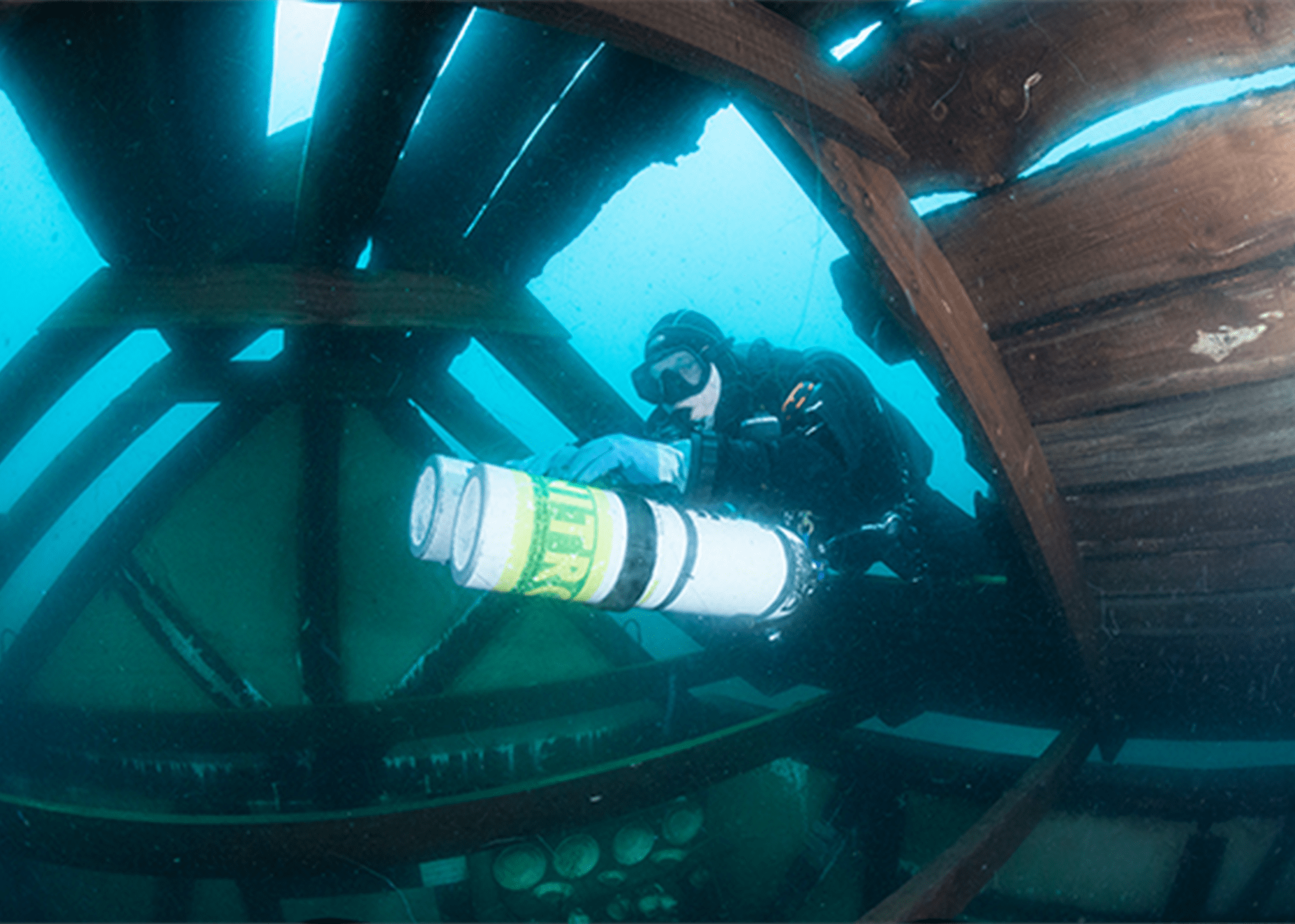 Sidemount Wreck Penetration